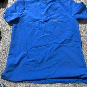 BABY BLUE FIGS SCRUB TOP LARGE